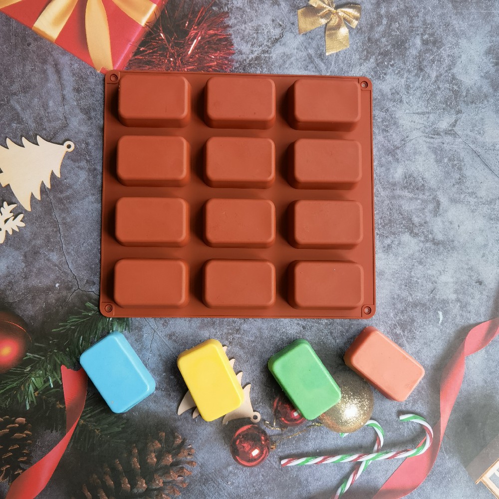 Soap Making Guide For Beginners - 12 Cavity Square Silicone Soap Mold